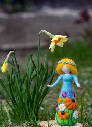 Wool doll "Spring girl"