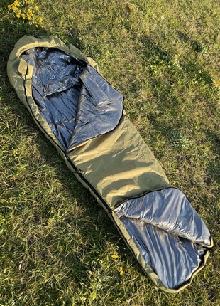 sleeping bag winter with thinsulate and omni-heat very warm1 photo