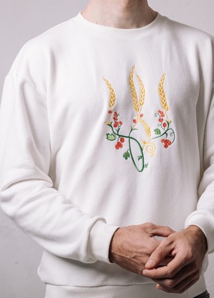 Men's sweatshirt with embroidery "Ukrainian tryzub red Kalina" white4 photo