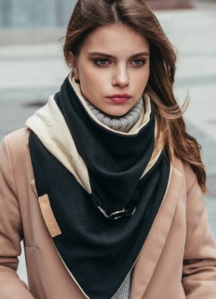 Stylish scarf double-sided scarf ,,,Ukrainian color,,  with original clasp, unisex