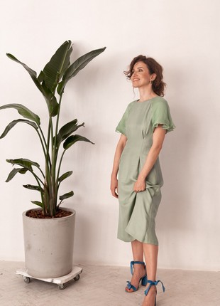 Linen dress with silk sleeves1 photo
