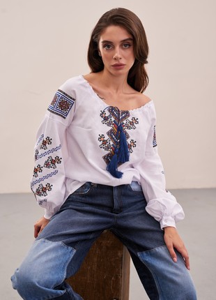 Ethnic blouse with embroidery MEREZHKA "Fate"5 photo