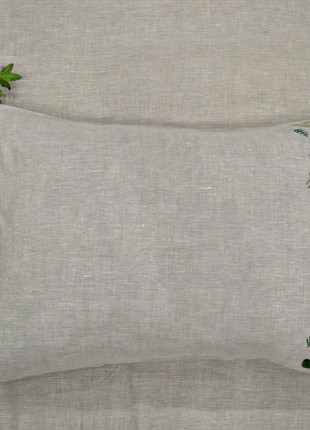 Linen Pillow Case With Handmade Embroidery2 photo