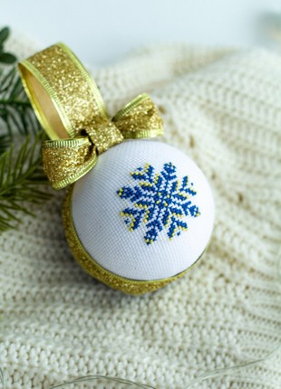 Christmas ball with Ukrainian ornament in blue-yellow color4 photo