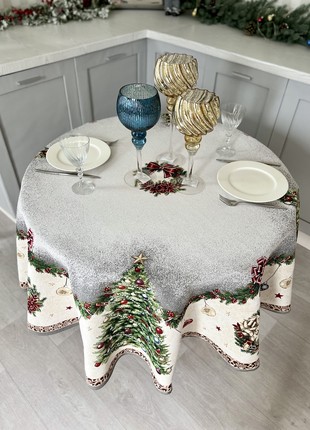 Christmas tapestry tablecloth for round table ø137 cm (55 in), round festive tablecloth3 photo