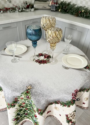 Christmas tapestry tablecloth for round table ø137 cm (55 in), round festive tablecloth4 photo