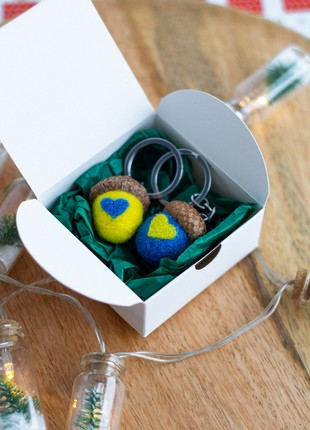 Handmade keychains "With Ukraine in the heart" set of 23 photo