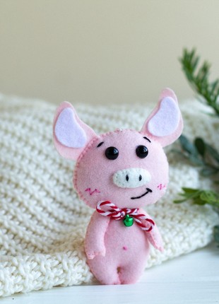 Christmas pig ornament