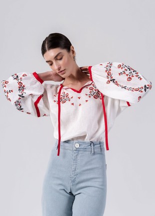 White embroidered shirt with free cut Svitanok5 photo