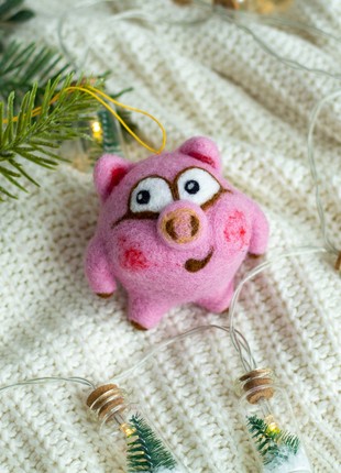 Christmas wool pig ornament