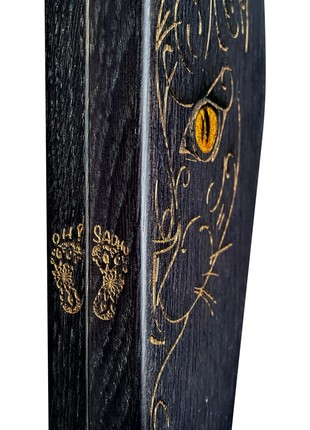 Oh! SADHU Board for Yoga from Natural Oak, Black Cat with Realistic Eyes4 photo