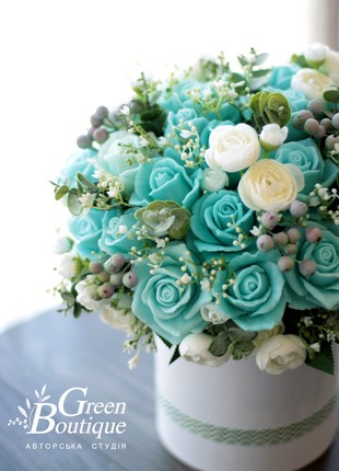 Luxurious interior bouquet of soap roses Tiffany's color2 photo