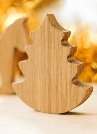 Wooden Spruce Figurine2 photo