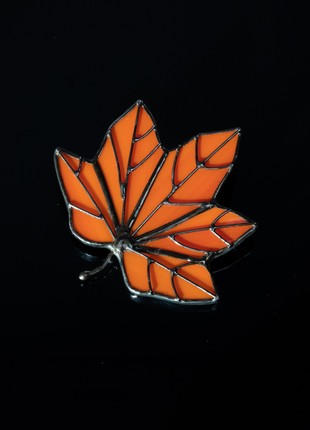 Orange maple leaf stained glass brooch3 photo