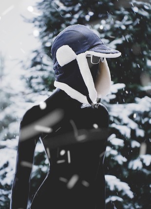 "ushki" cap