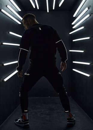 Oversized men's sweatshirt OGONPUSHKA Xeed black with reflectors8 photo