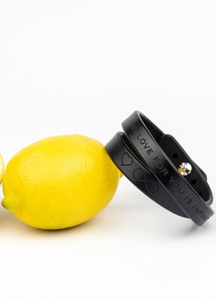 Black leather bracelet in two turns with individual engraving1 photo