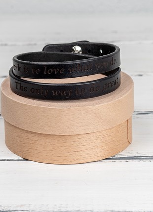 Black leather bracelet in two turns with individual engraving6 photo