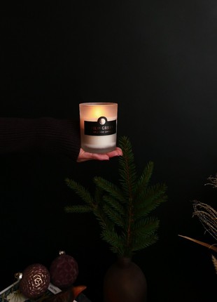 "Wild Green" Perfumed Candle (matte glass with wooden lid)2 photo
