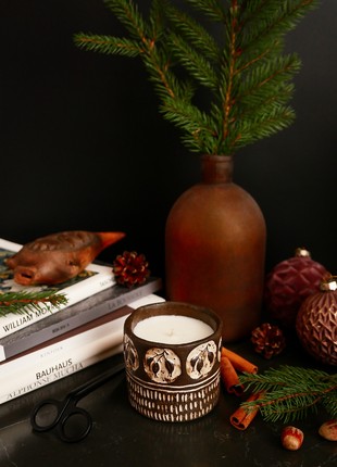 "Wild Green" perfumed candle (handcrafted ceramic pot)2 photo
