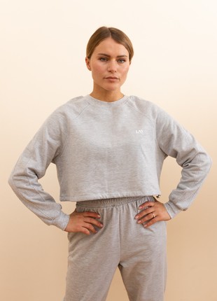 Warm sweatshirt backstage from below5 photo