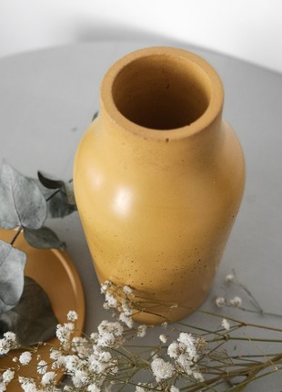 Yellow modern concrete vase8 photo