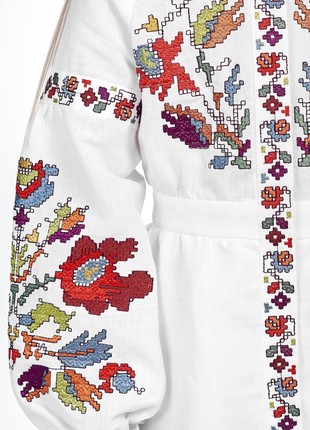 Embroidered dress for girls 302-20/092 photo