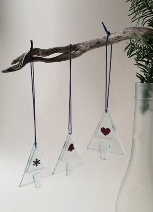 Glass decor Christmas tree, with a Heart3 photo