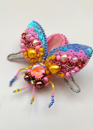 Handmade brooch "ladybug"1 photo