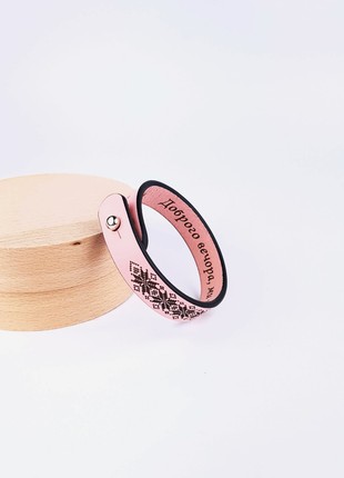 Pink leather bracelet with Ukrainian embroidery2 photo