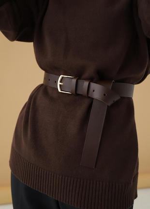 Leather belt with gold buckle2 photo