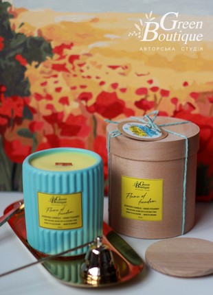 Natural Soy Candle Flame of freedom (size L)6 photo