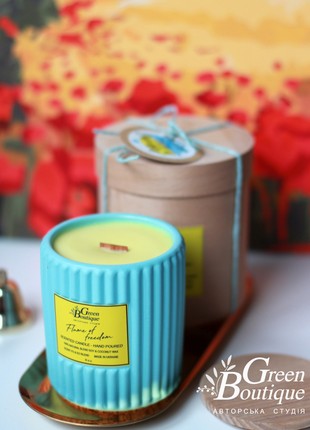 Natural Soy Candle Flame of freedom (size L)