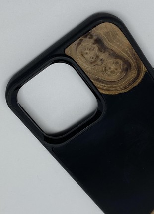 Wood case for IPhone 13 Pro4 photo