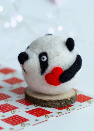 Valentine's Day gift Wool panda with heart5 photo
