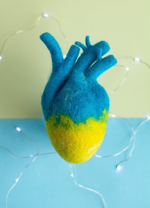 Anatomical heart "With Ukraine in the heart" in the color of the Ukrainian blue-yellow flag8 photo