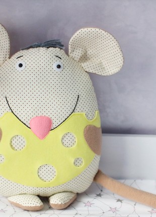 Soft kids pillow mouse with cheese3 photo