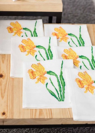Embroidered napkins HISTROV with yellow flowers 6 pcs