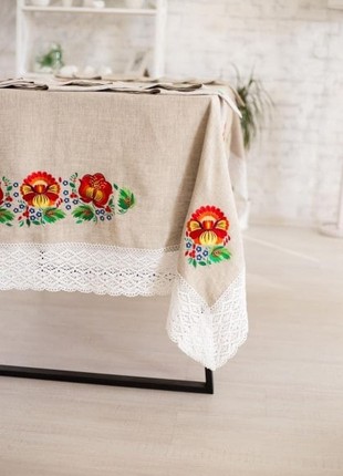 Embroidered tablecloth + 12 napkins HISTROV2 photo