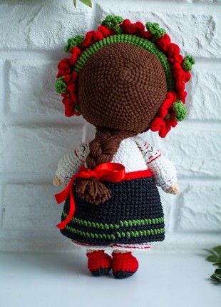 Knitted Ukrainian doll in national dress6 photo