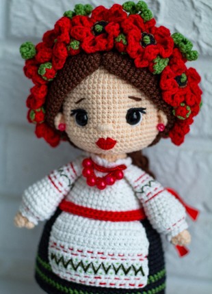 Knitted Ukrainian doll in national dress7 photo