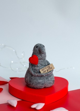 Homunculus loxodontus, waiting toy Valentine's Day gift2 photo