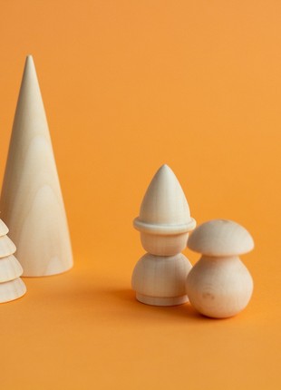 A set of wooden toys in a linen bag6 photo