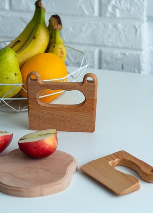 Children's toy kitchen set Wooden board and 2 knives10 photo