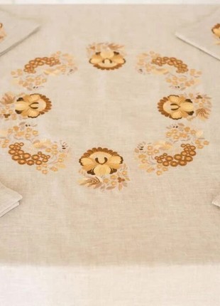 Tablecloth with petrikovka and napkins HISTROV 140×140 Beige2 photo