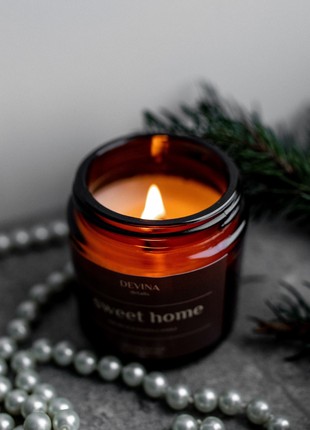 Scented soy wax candle by DEVINA