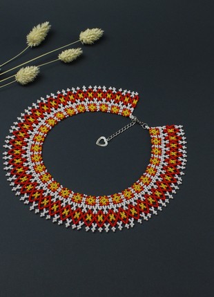 Minimalist seed bead necklace3 photo