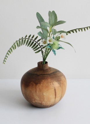 Handmade vase, rustic table wooden decor
