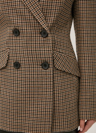 Double-breasted fitted jacket in houndstooth print with wool5 photo