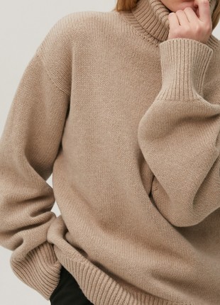 Cashmere beige high neck loose-fit sweater3 photo